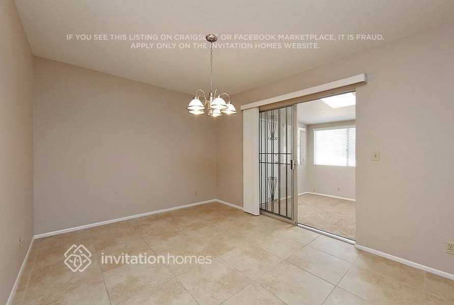 3029 S Country Club Way - Photo 3 of 18