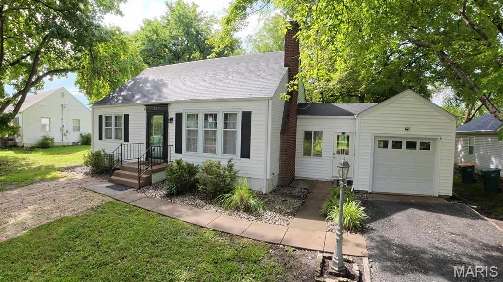 207 Marilyn Dr #1 - Photo 2 of 22