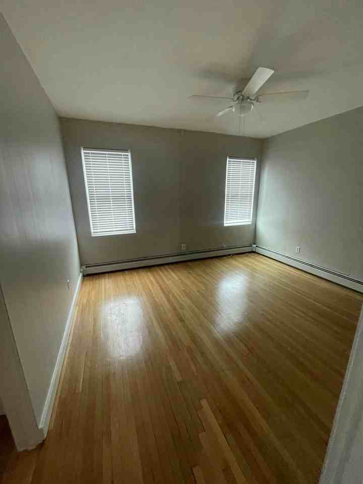 28-32 Mary Avenue, Unit 1 - Photo 3 of 8