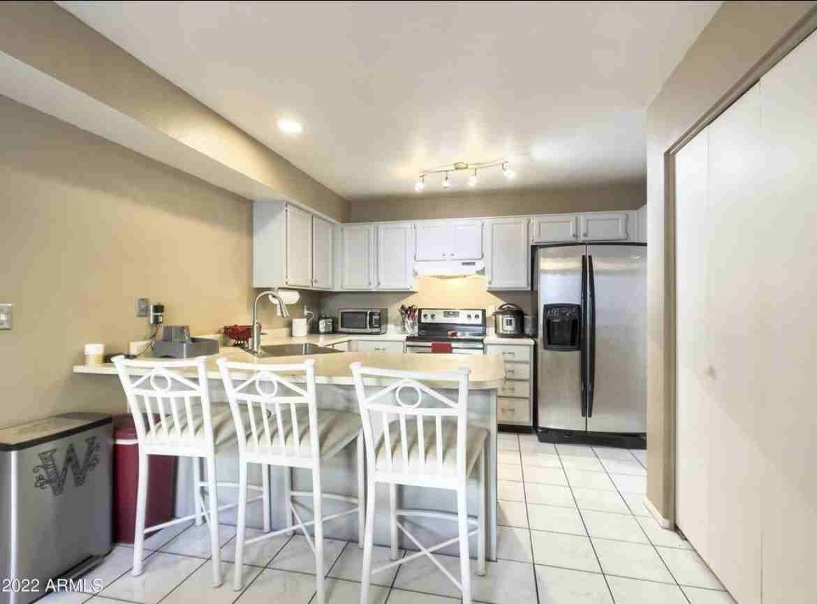 1915 South 39th Street, Unit 30 - Photo 6 of 27