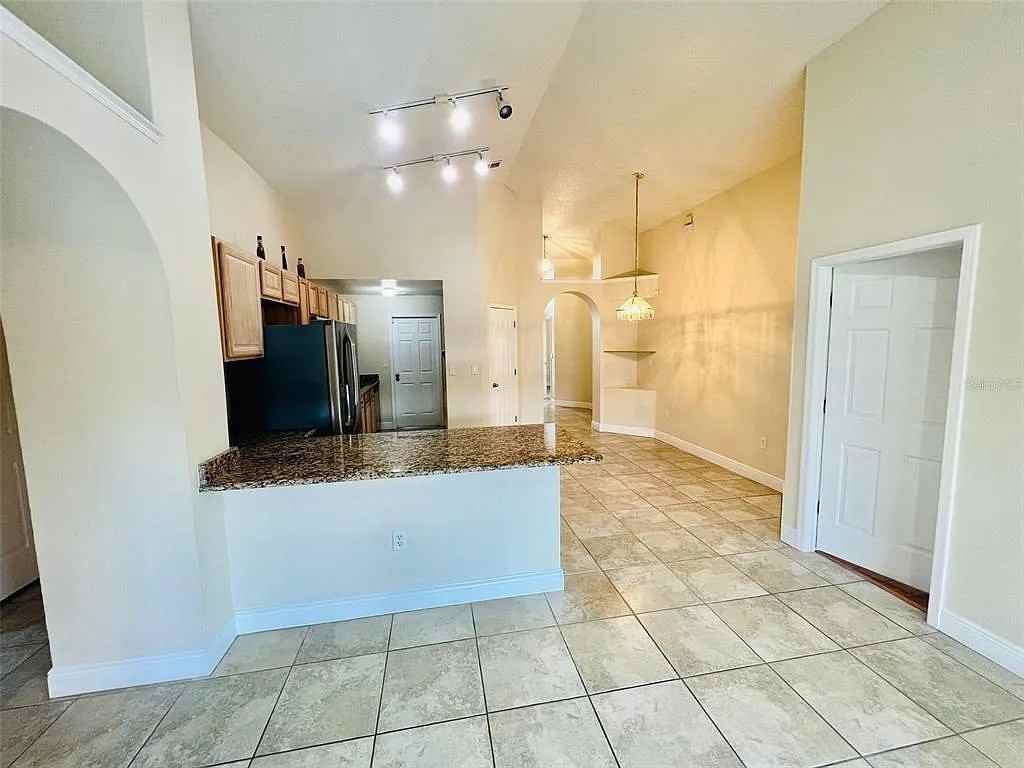 4647 Eagle Peak Dr #1 - Photo 5 of 12