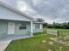 featured image of 2555 Elm Ave