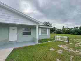 2555 Elm Ave - Photo 1 of 1