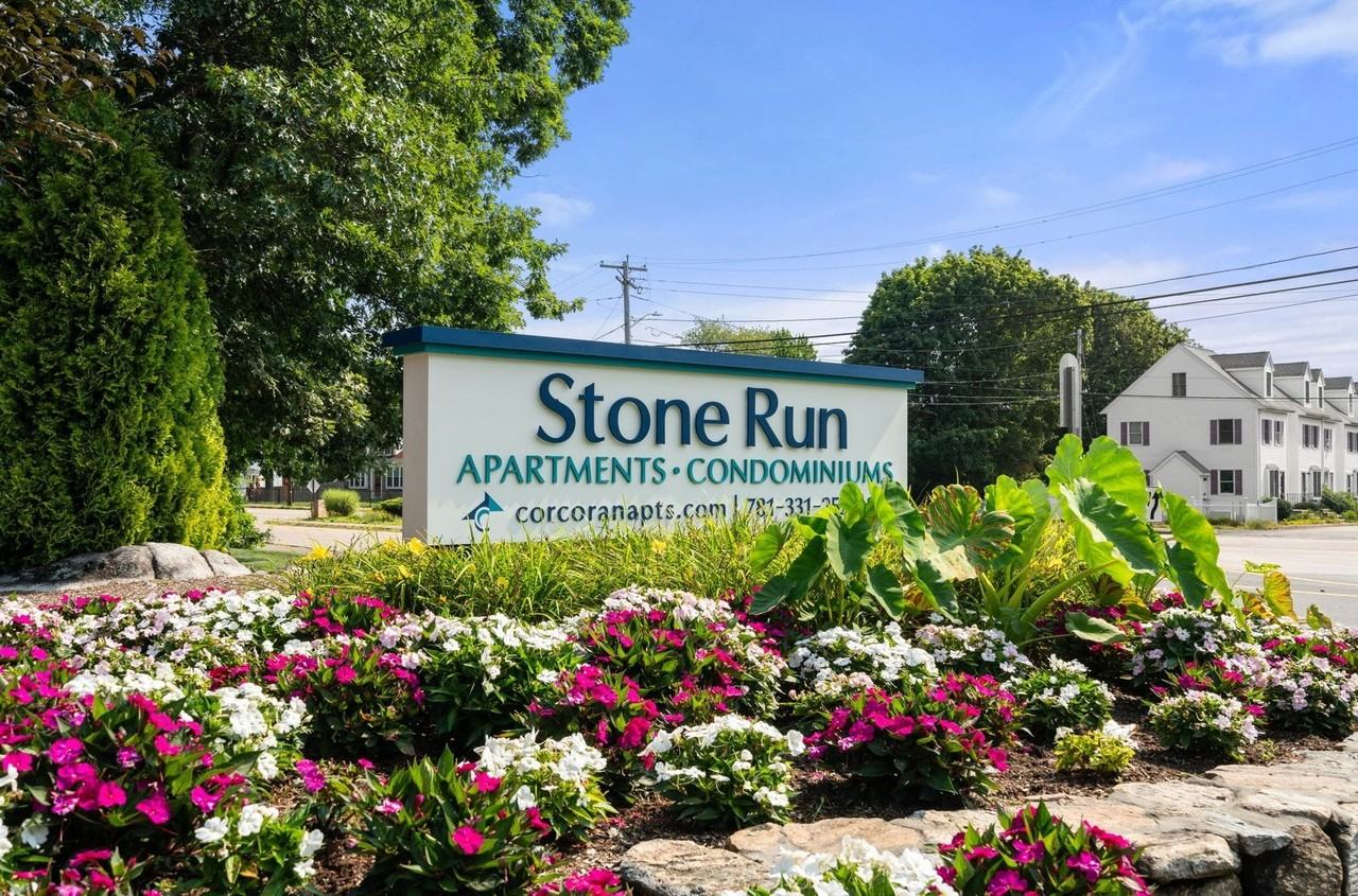 Stone Run East - Photo 2 of 27