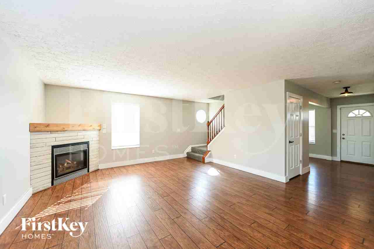 671 Mccormick Ln - Photo 4 of 19