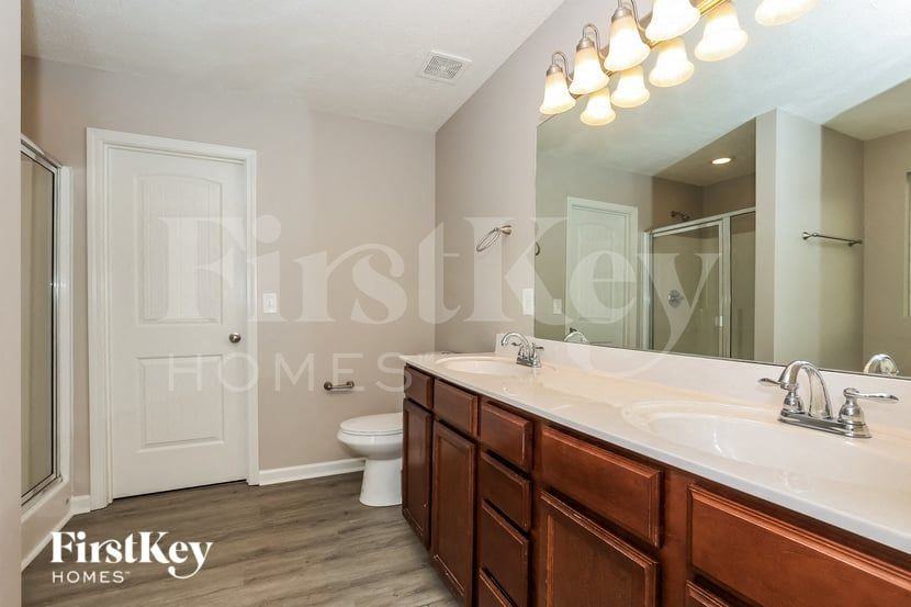 1252 Anduin Ave - Photo 2 of 3