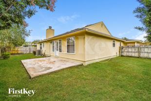 4560 Crosstie Rd N - Photo 1 of 1