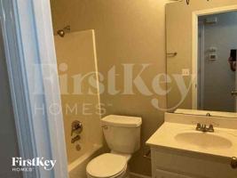 featured image of 11220 N Mcgee St