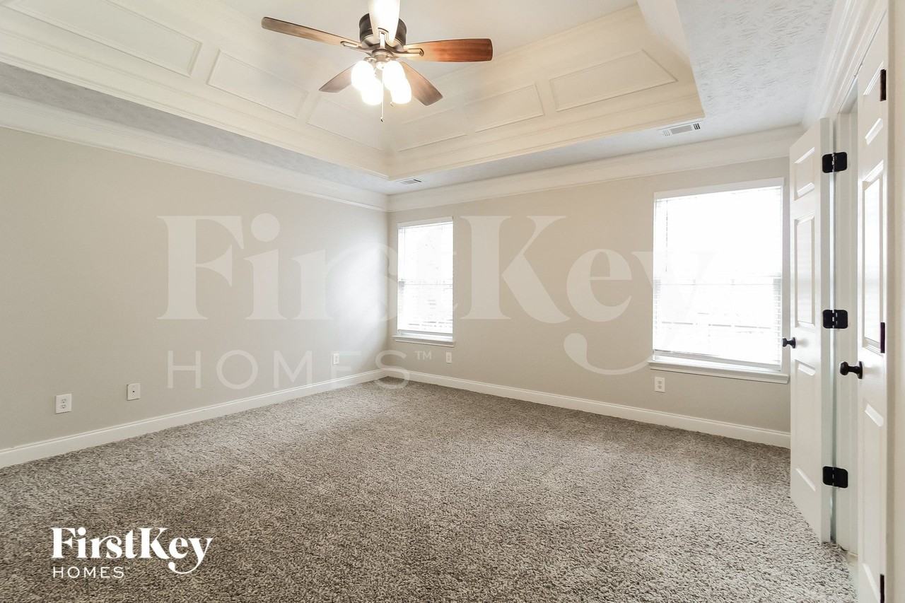 1439 Sierra Ridge Pl - Photo 5 of 15