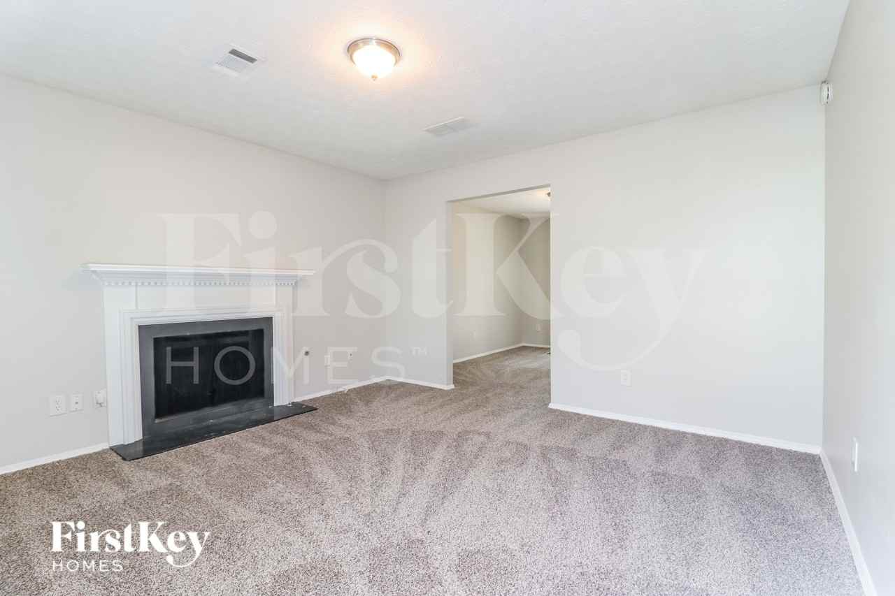 6166 Saint Charles Ct - Photo 2 of 16