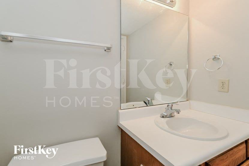 4600 Pine Cove Rd - Photo 2 of 3