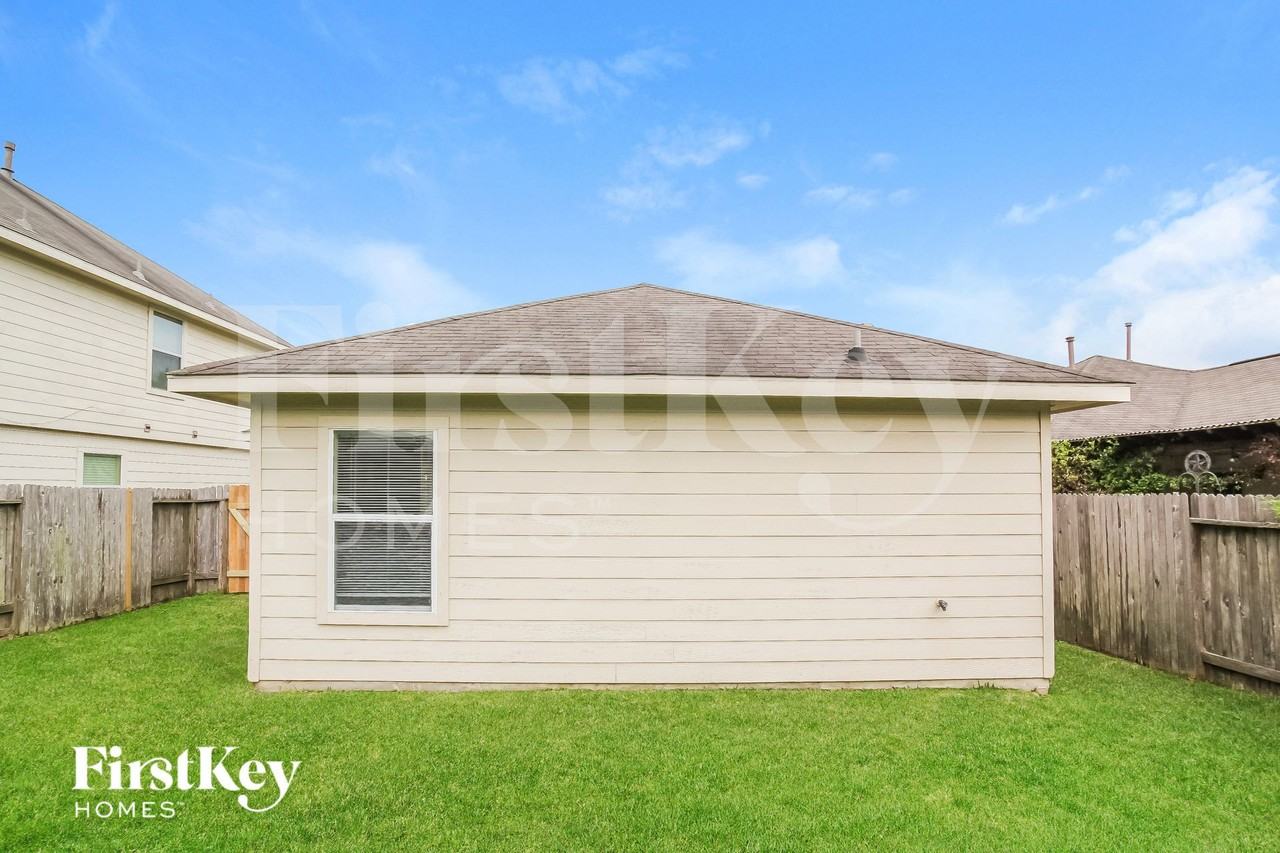 21106 Wortham Oaks Dr - Photo 2 of 3