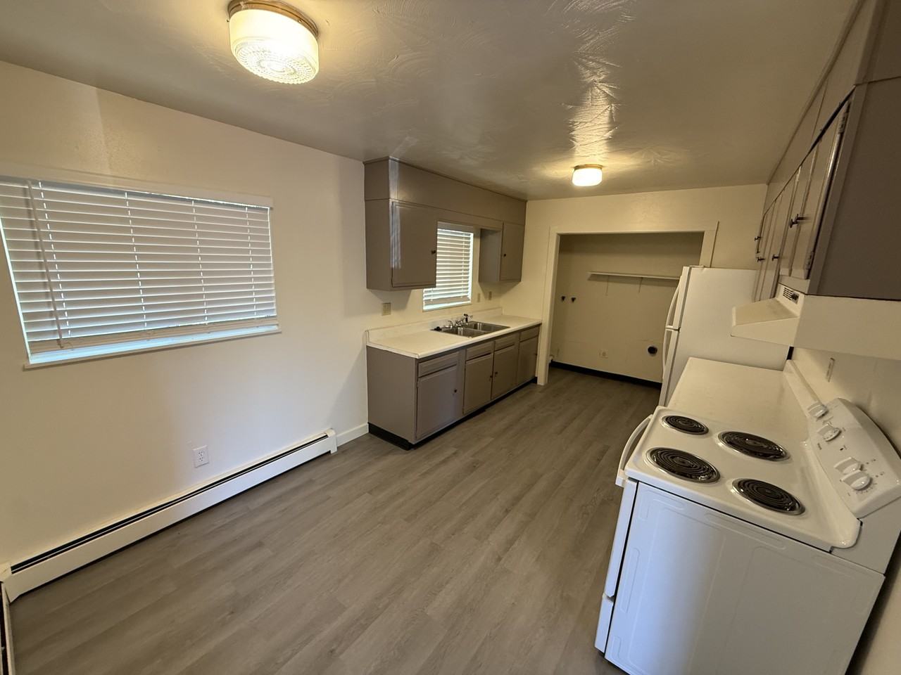 1231 Pleasant Acres Dr #1 - Photo 3 of 9