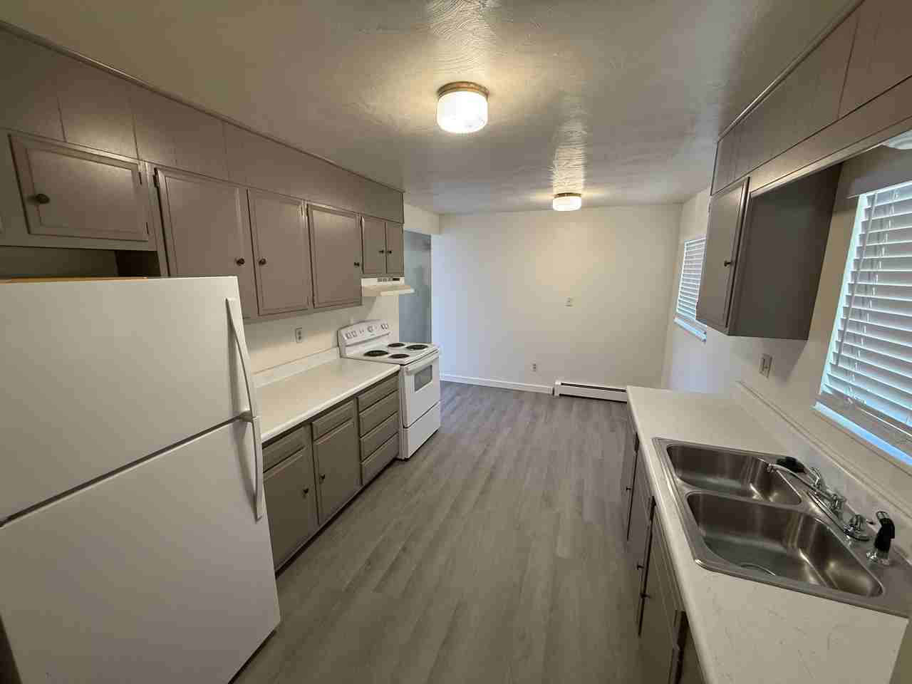 1231 Pleasant Acres Dr #1 - Photo 4 of 9