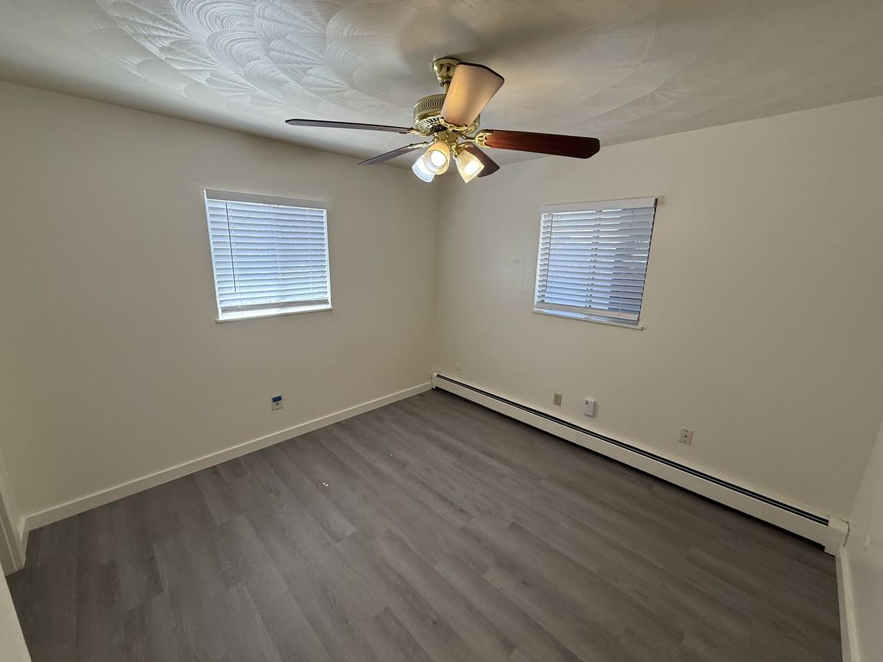 1231 Pleasant Acres Dr #1 - Photo 7 of 9