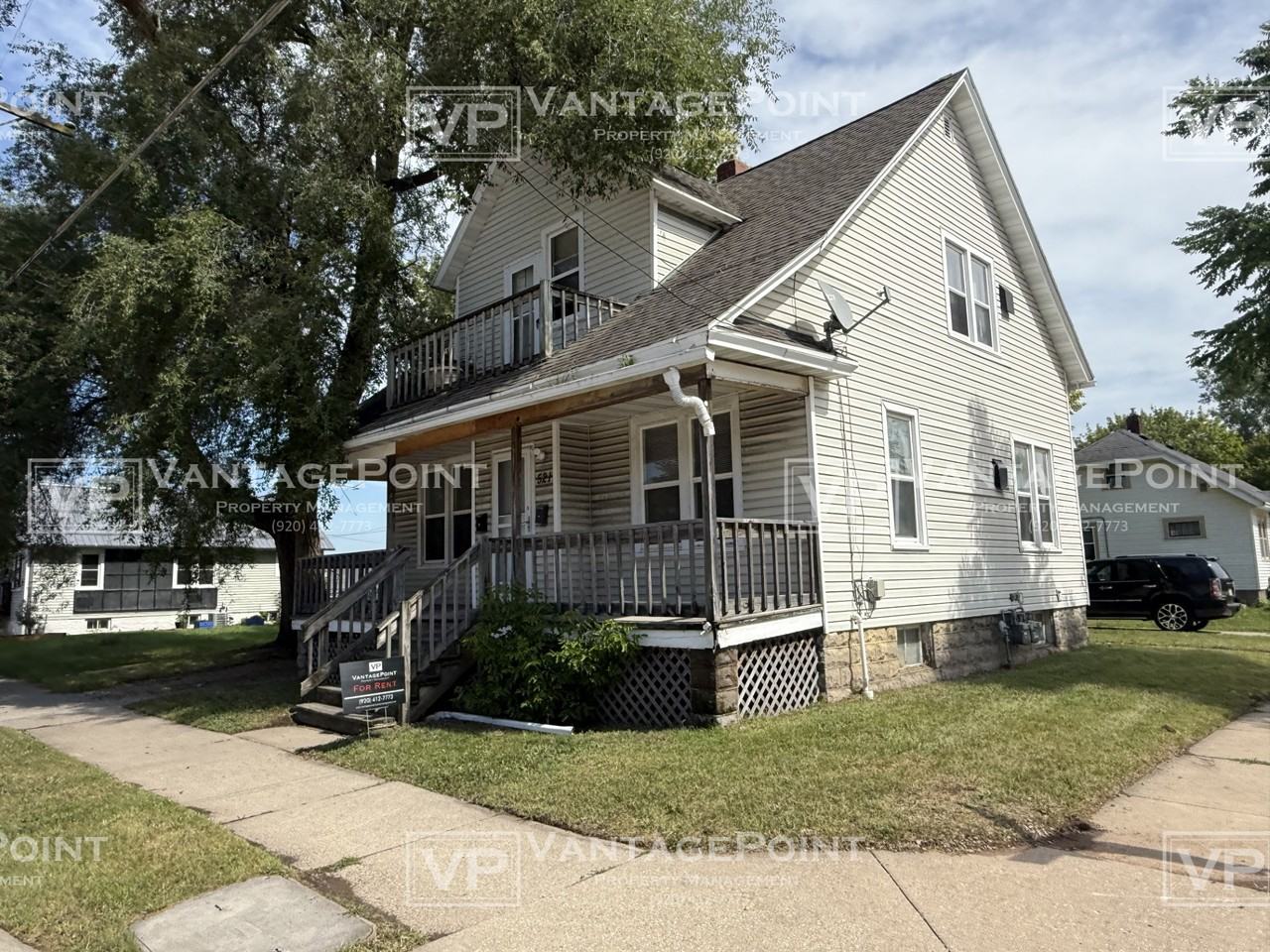 521 12th Ave Lowr - Photo 3 of 16