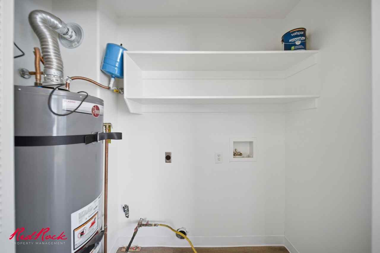 464 E 1050 S #4 - Photo 6 of 23