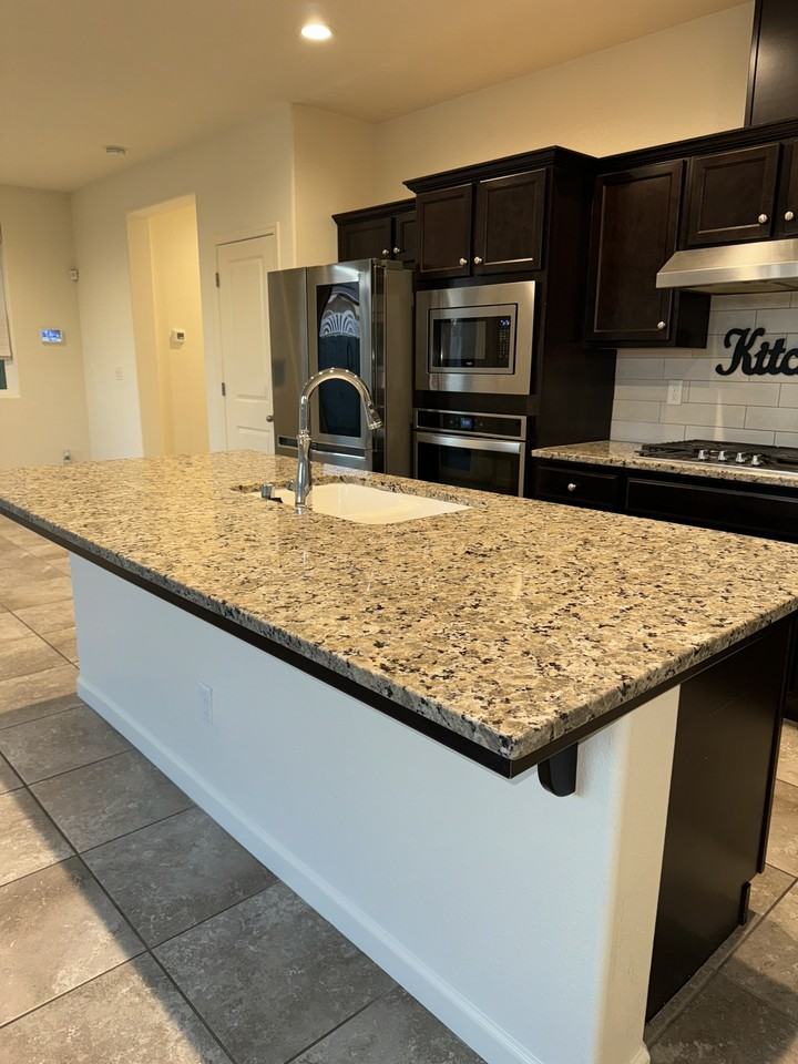 6262 E Overlook Way #1 - Photo 3 of 29