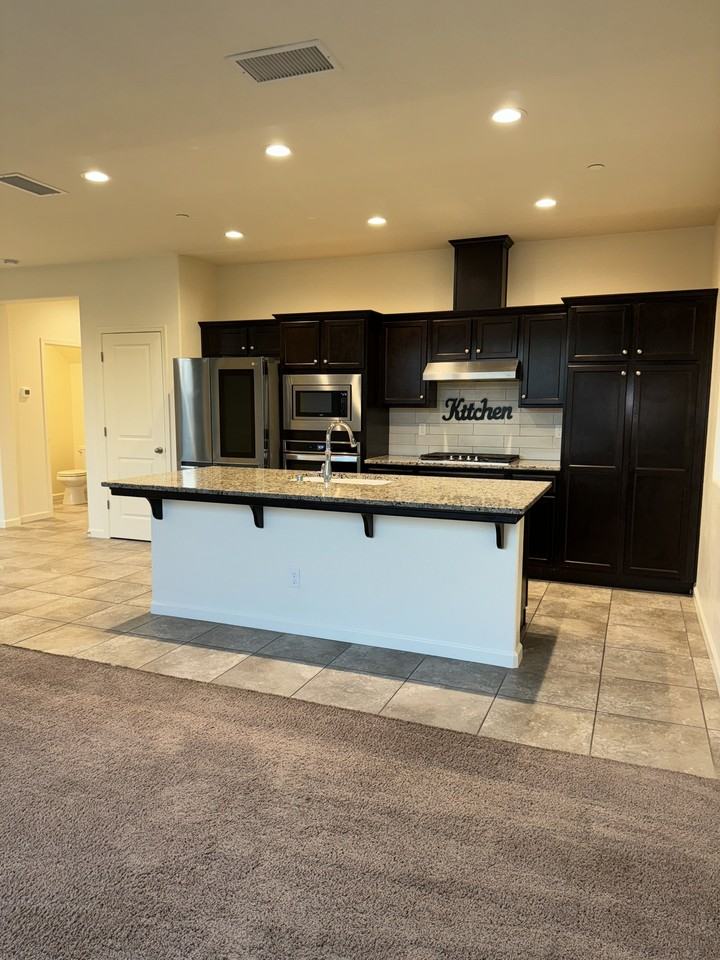 6262 E Overlook Way #1 - Photo 4 of 29