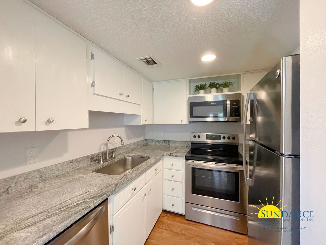 101 101 Old Ferry Road 35 D - Photo 6 of 21