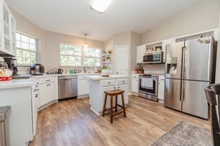 415 Bobby Dr #1 - Photo 1 of 1