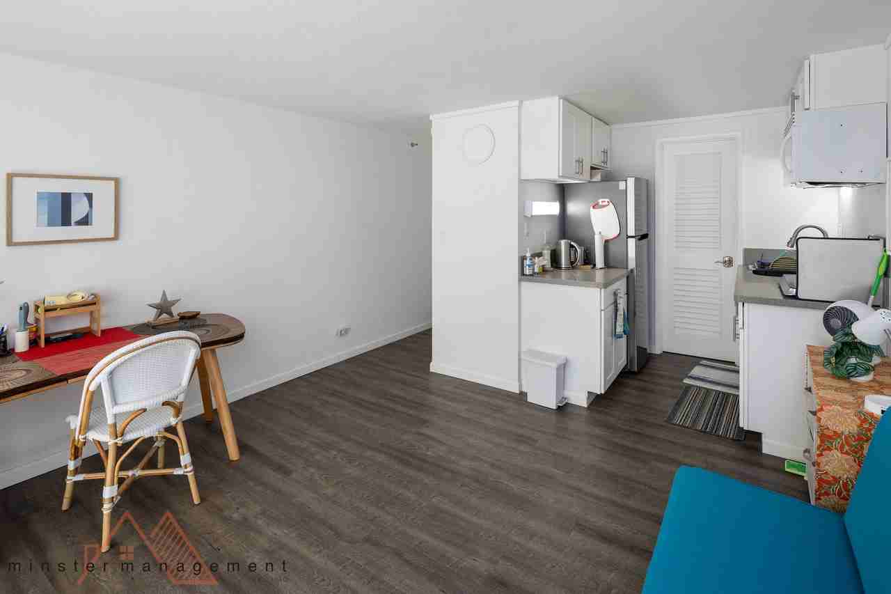 440 Lewers St #903A - Photo 4 of 12