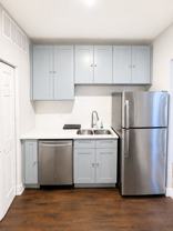3353 W Sunnyside Ave - Photo 1 of 1