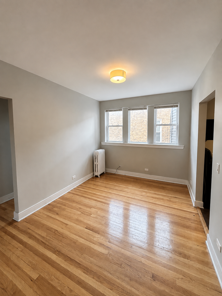 3353 W Sunnyside Ave #3353-2 - Photo 2 of 31