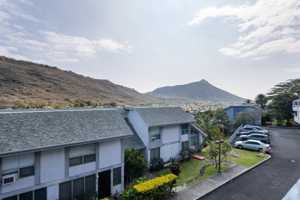 featured image of 1098 Kumukumu St #B