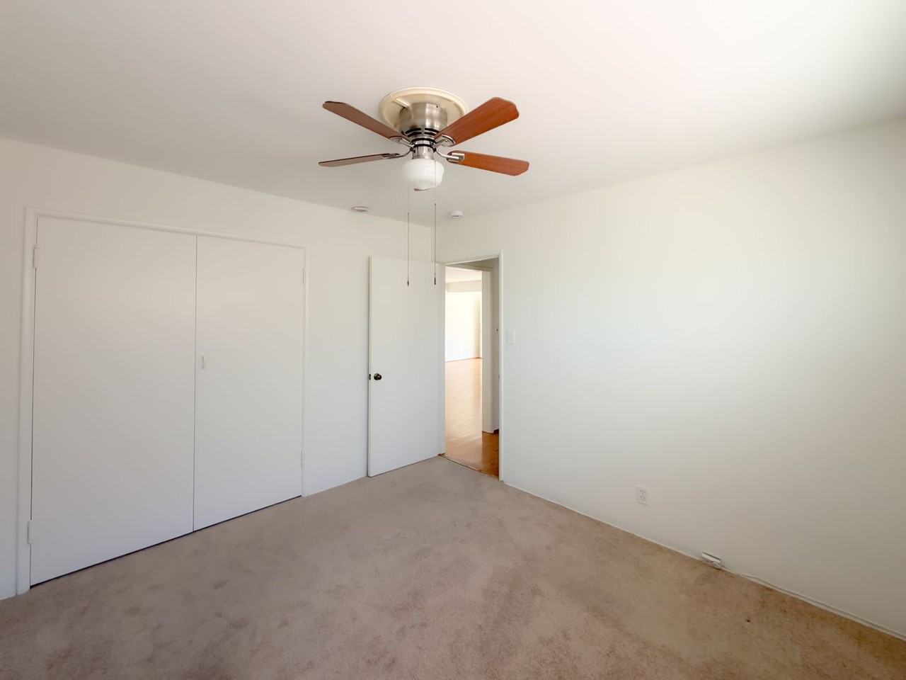 7328 W 88th Pl - Photo 7 of 12