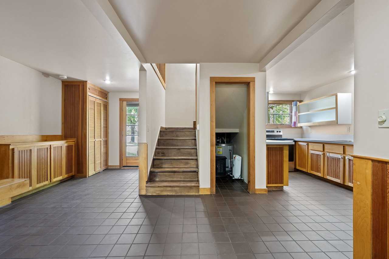 1276 E 20th Ave #1 - Photo 4 of 10