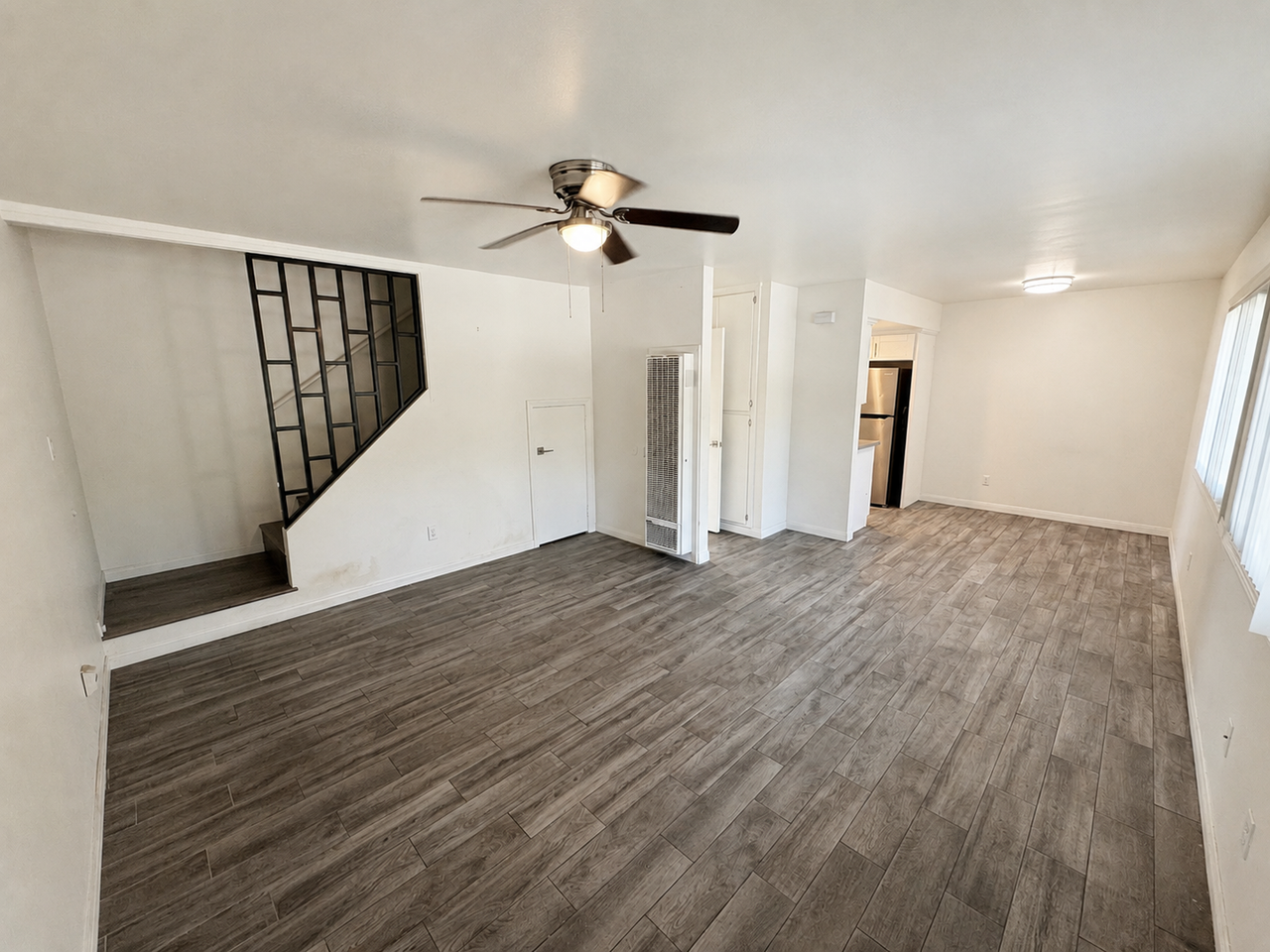 211 E Santa Paula St #B - Photo 4 of 24