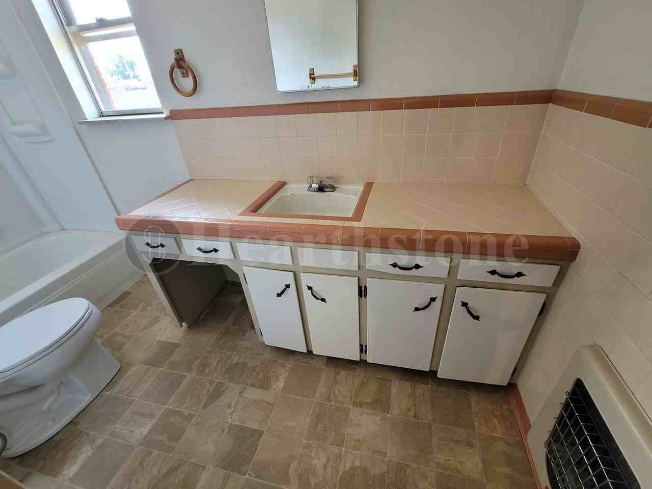212 N Globe Ave #1 - Photo 6 of 24