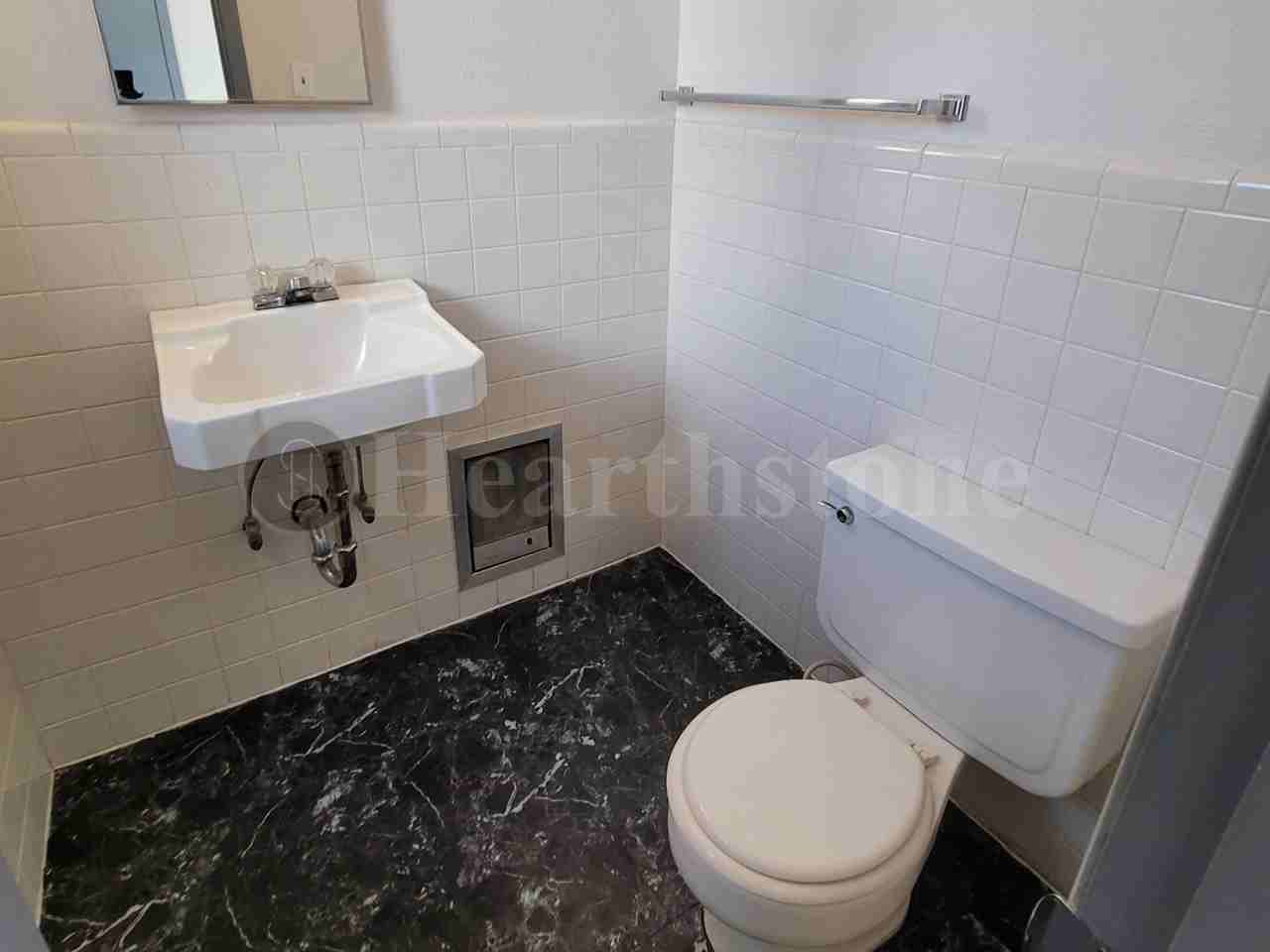 212 N Globe Ave #1 - Photo 7 of 24