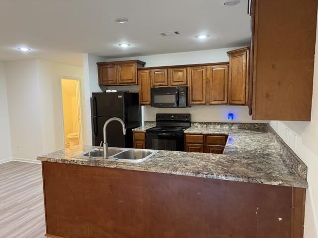 2035 Tyler St #A - Photo 4 of 23