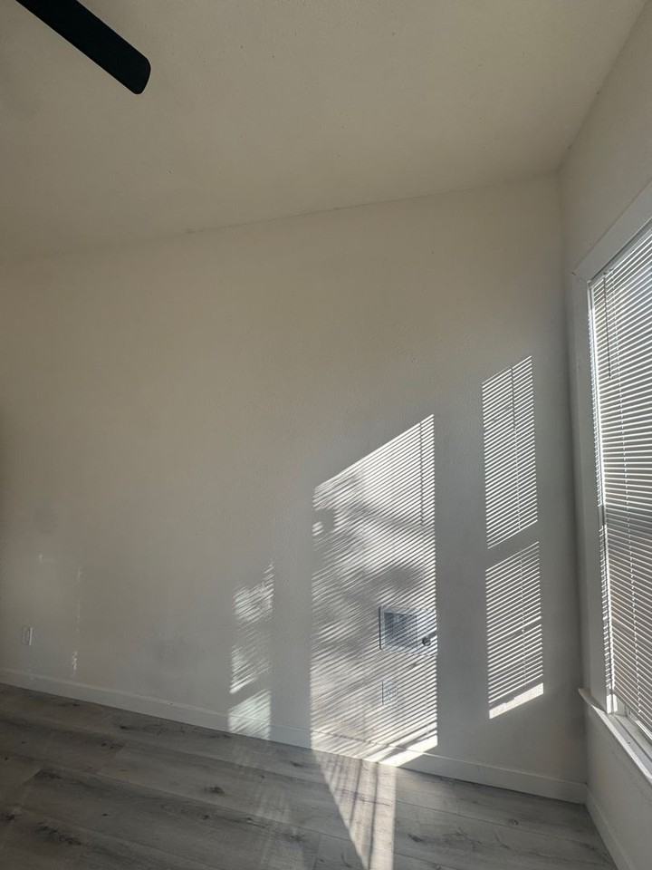 2602 Newton Ave #1 - Photo 7 of 19