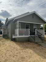 featured image of 208 Main St #B