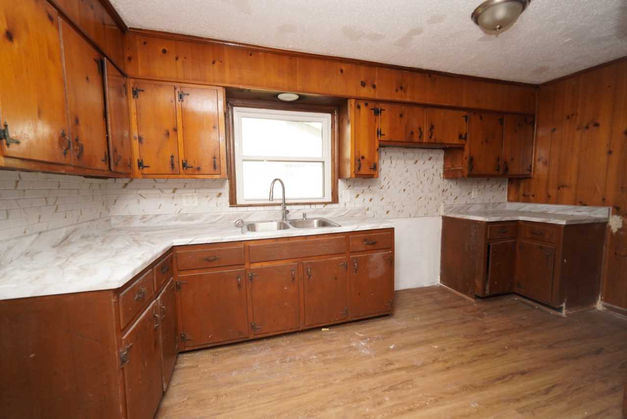 4227 49th Ave N #1 - Photo 3 of 11