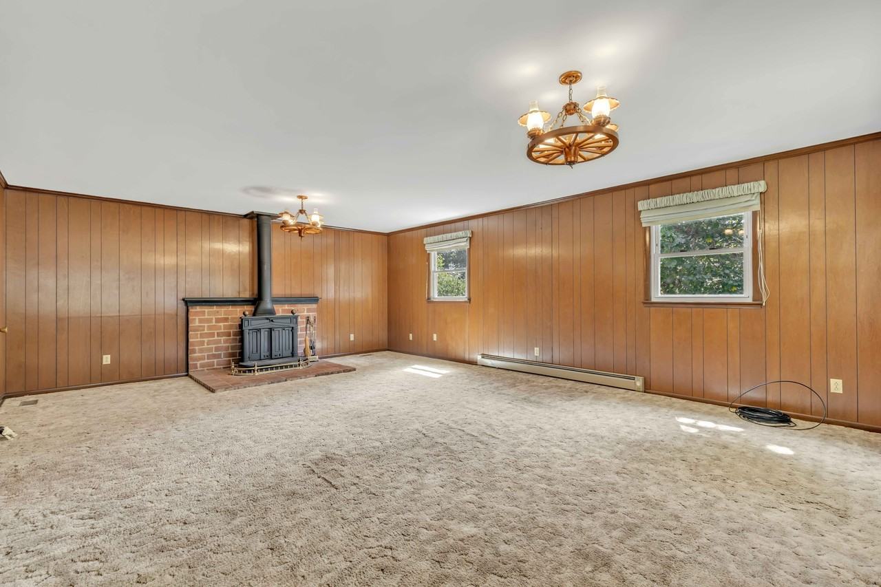 509 Mathes Ct #1 - Photo 3 of 46