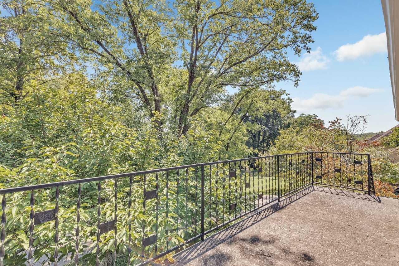 509 Mathes Ct #1 - Photo 4 of 46