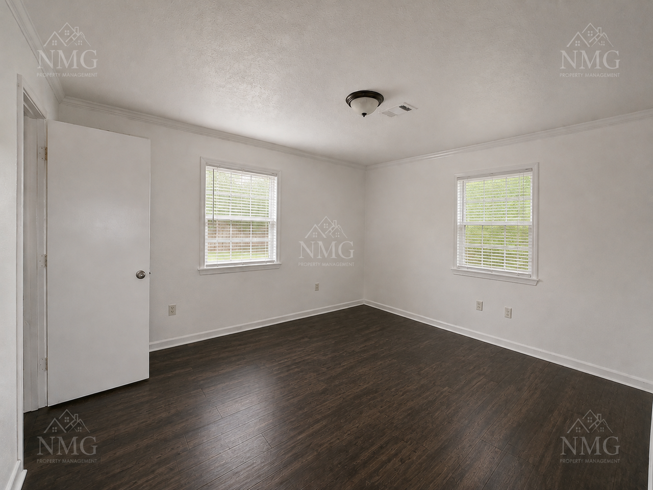 2729 Carleton St #1 - Photo 4 of 14