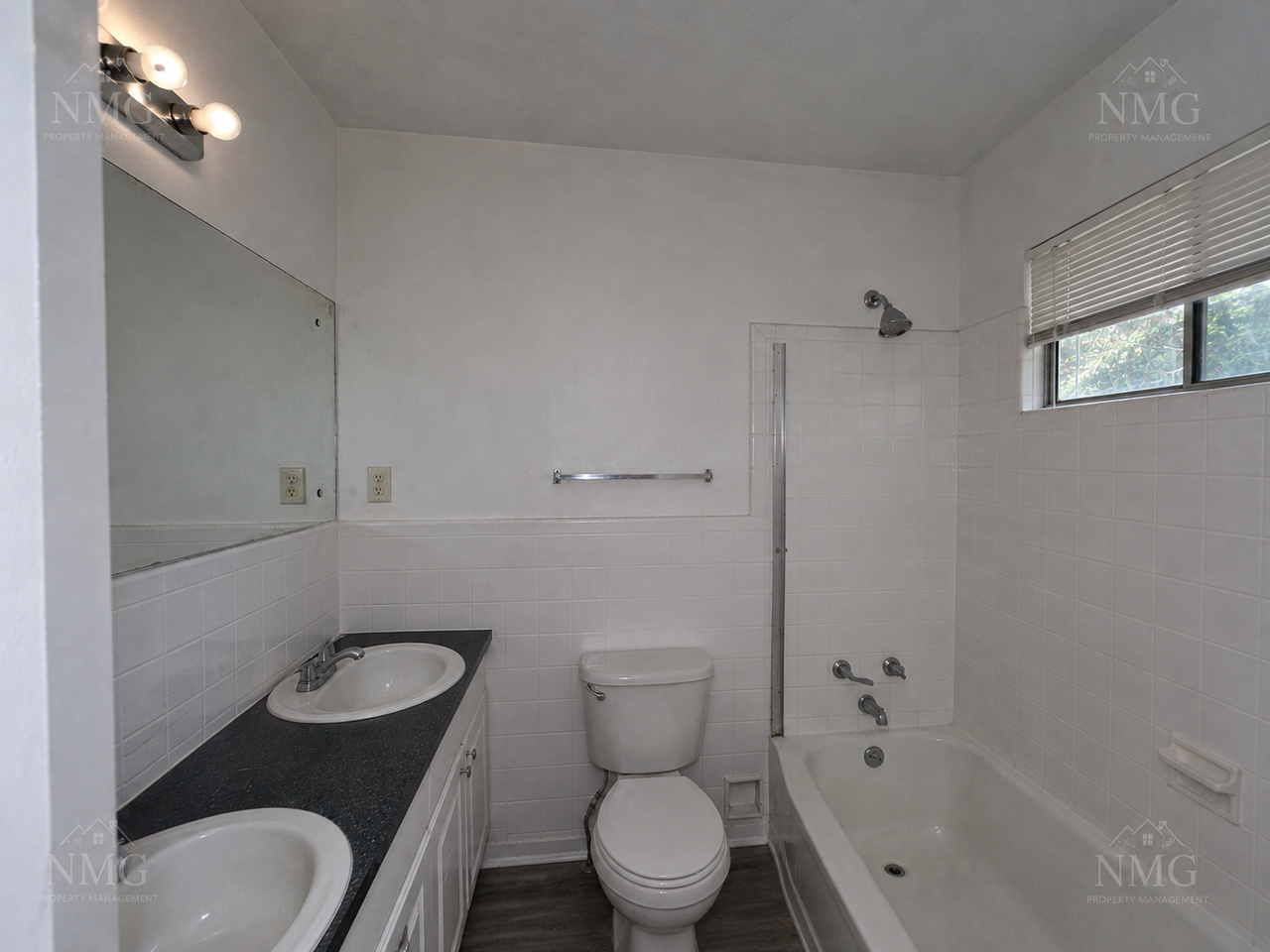 2729 Carleton St #1 - Photo 5 of 14