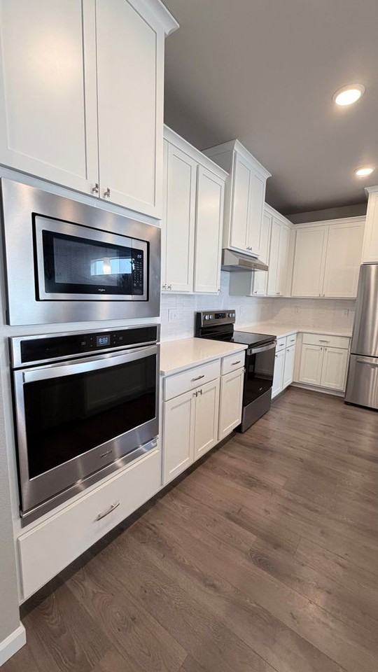 7110 S Hever St - Photo 4 of 20
