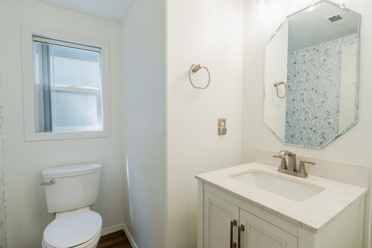 20748 Sw Gracie St #1 - Photo 7 of 11
