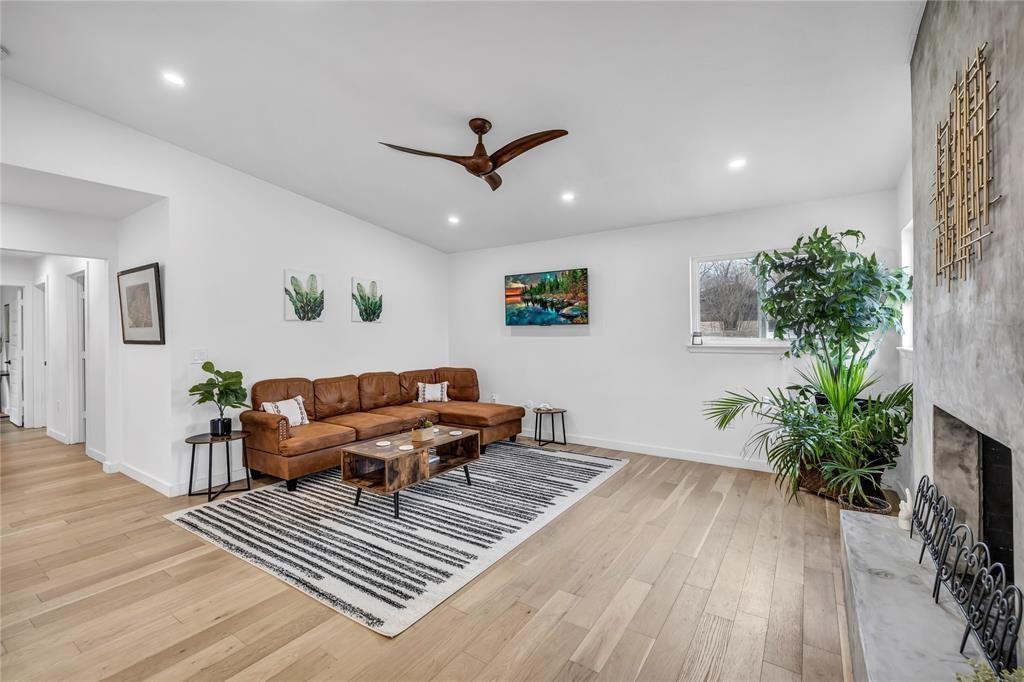 10601 Walnut Bend Dr - Photo 6 of 17