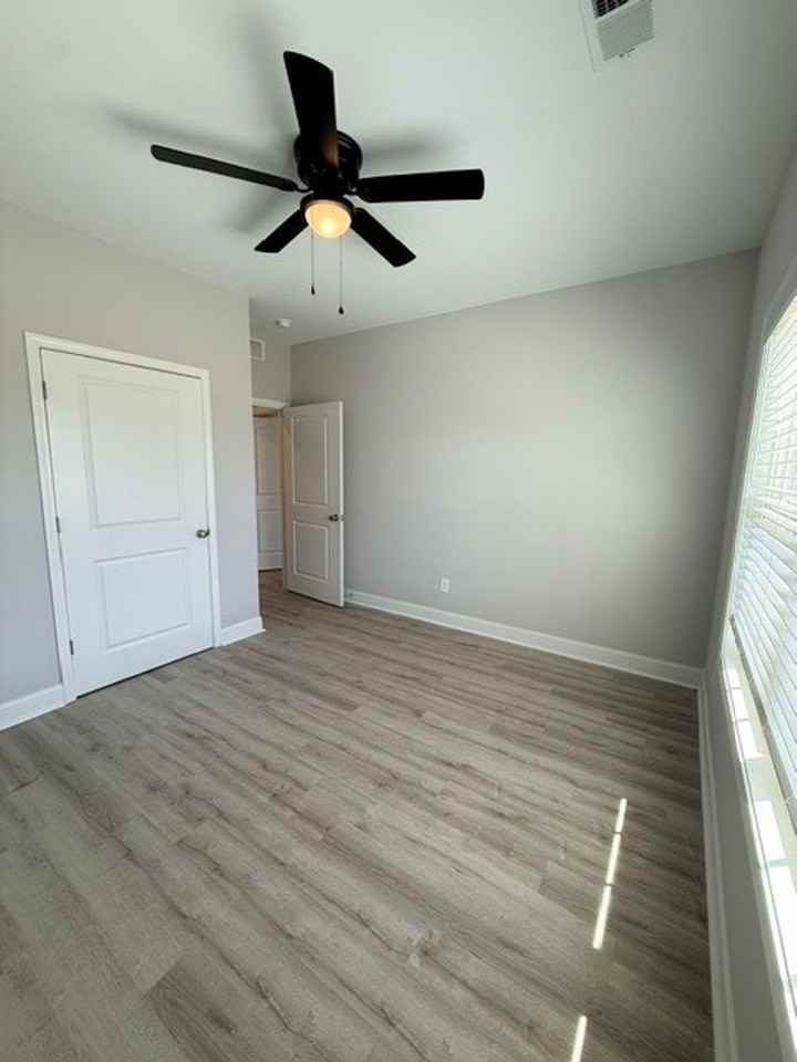 308 308 Hillview Mills - 121-308 Hillview Mills, #121 - Photo 4 of 10