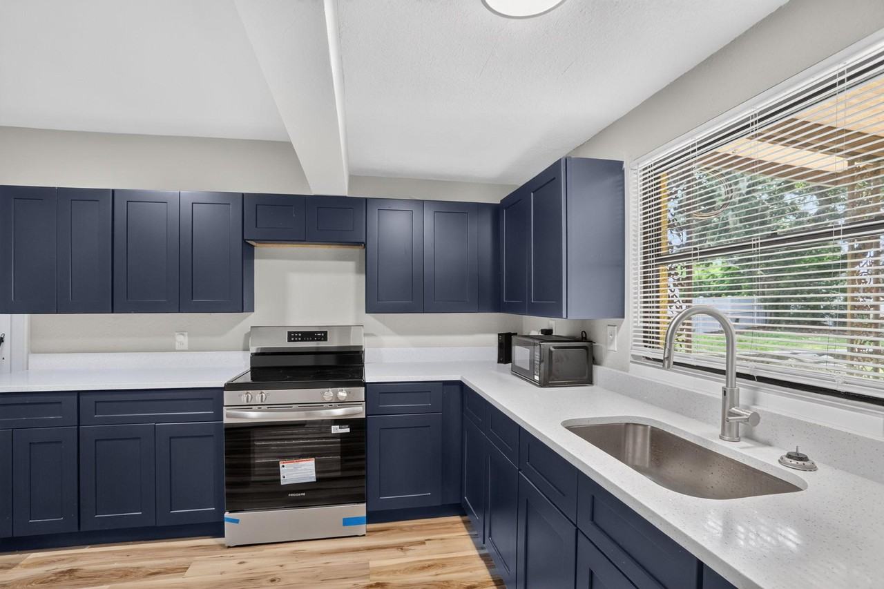 Chipola Cir - Photo 4 of 50