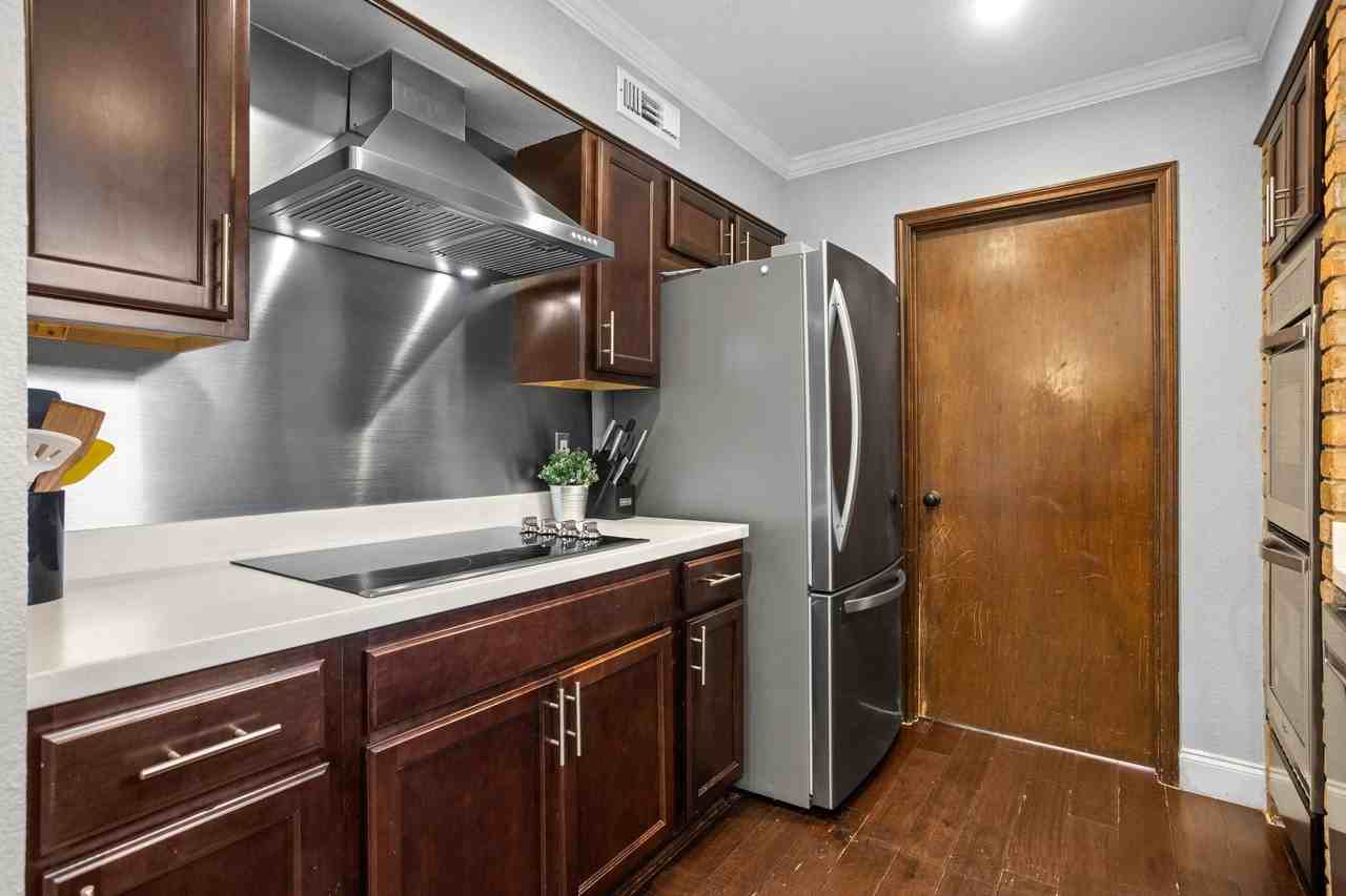 Deer Ridge St - Photo 6 of 23