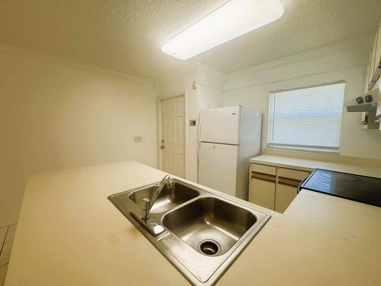 26485 Rampart Blvd Bldg A #A5 - Photo 5 of 18