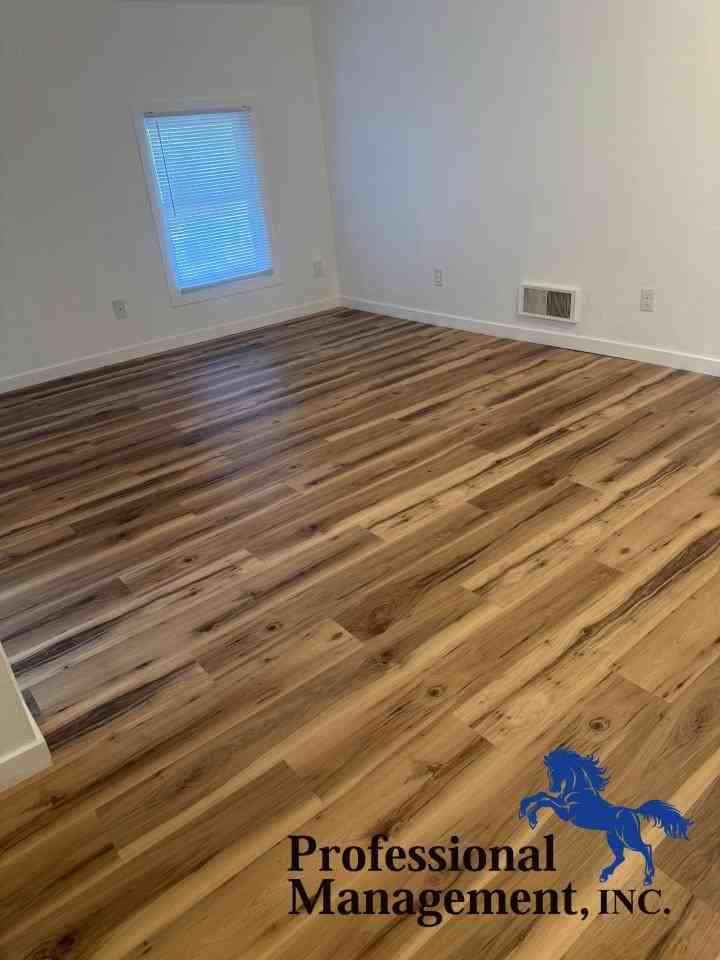 3318 2nd Ave S #8 - Photo 3 of 7